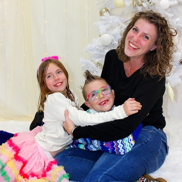 Meet your Posher, Candy - Picture 1 of 1